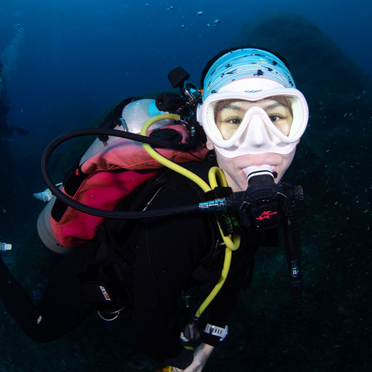 Diver's Club Buff