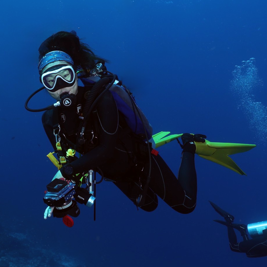 Diver's Club Buff